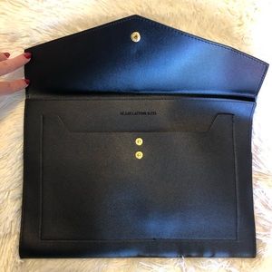 Glass Ladder & Co Vegan Megan Portfolio Clutch
